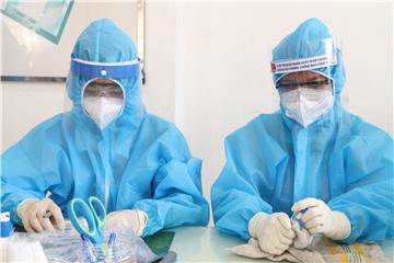 Ngày 29/5: Ca mắc Covid-19 giảm còn 890, thấp nhất trong gần 11 tháng qua