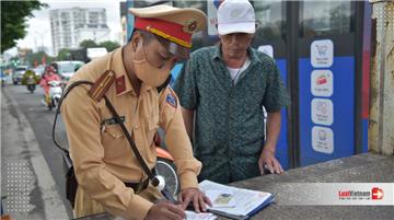 Lưu ý: 4 rủi ro khi không nộp phạt vi phạm giao thông từ 01/01/2025